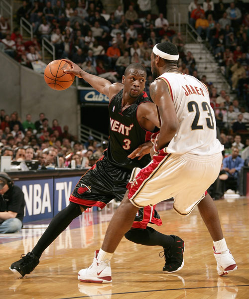 而赛事的举 而赛事的举