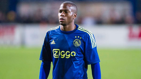 在比赛首轮 在比赛首轮