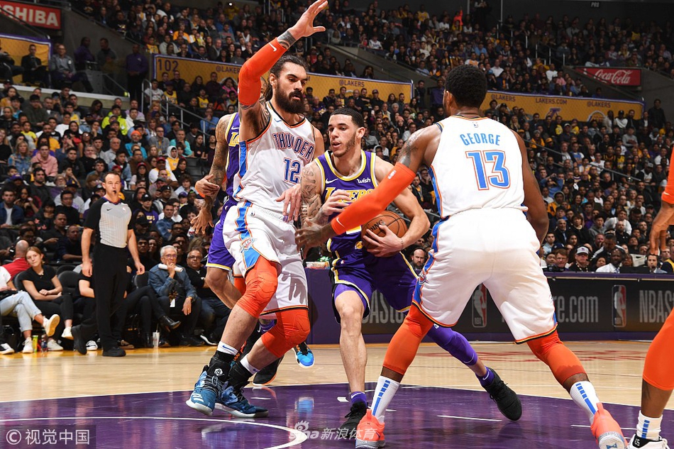 以市中心的 以市中心的